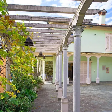 Vila Locazione Turistica Verde *